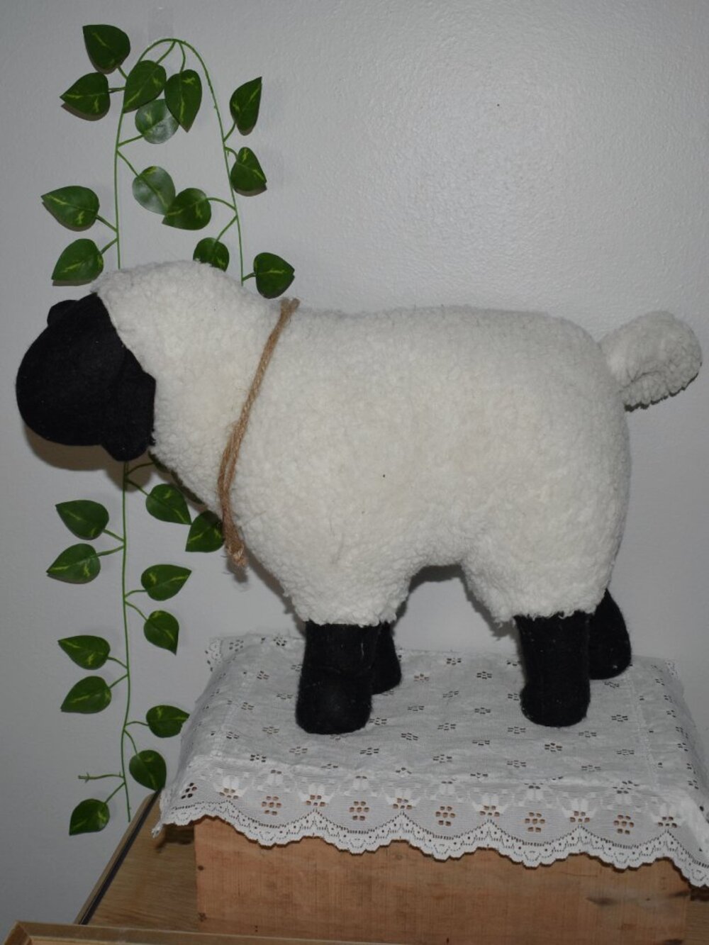 Antique Vintage Primitive Handmade Sherpa Sheep Rustic Country Farmhouse Decor